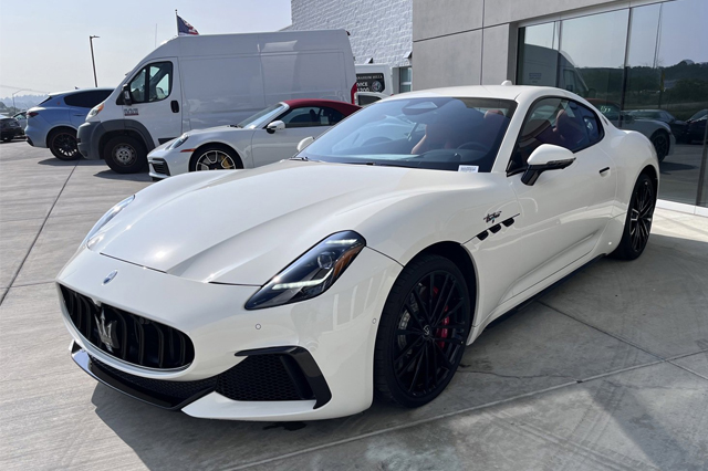 2024 MASERATI GranTurismo TROFEO