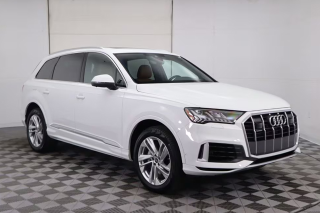 2023 Audi Q7 55 Premium