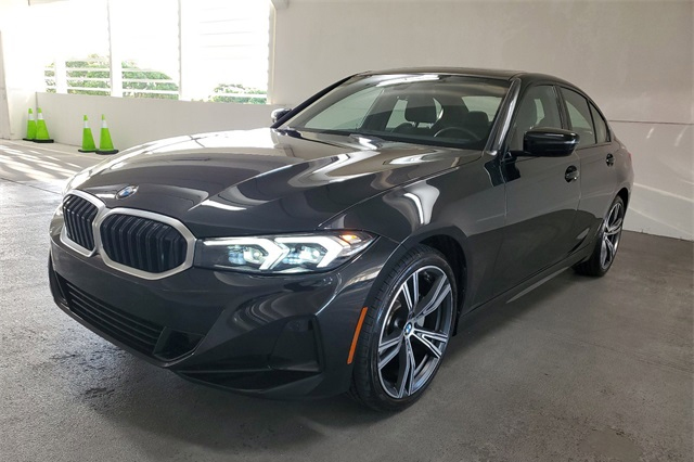 2023 BMW 3 Series 330i