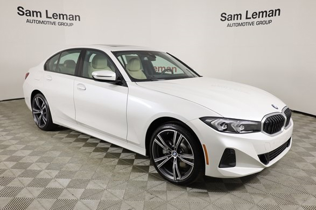 2023 BMW 3 Series 330i xDrive With Navigation & AWD