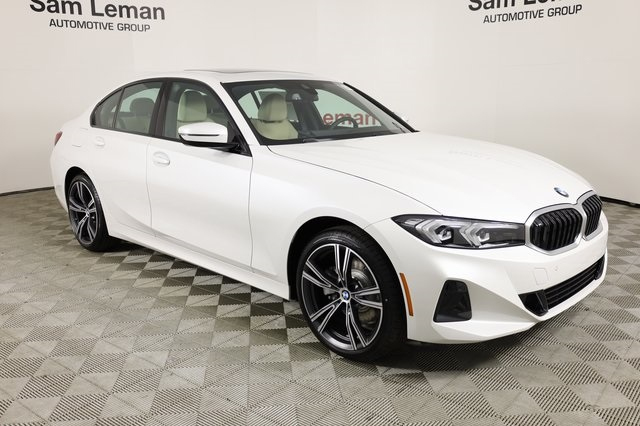 2023 BMW 3 Series 330i xDrive With Navigation & AWD
