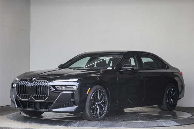 2024 BMW 7 Series 760i xDrive With Navigation