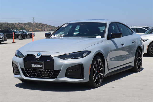 2024 BMW i4 M50
