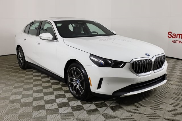 2024 BMW i5 eDrive40 With Navigation