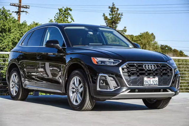 2024 Audi Q5 45 S line Premium