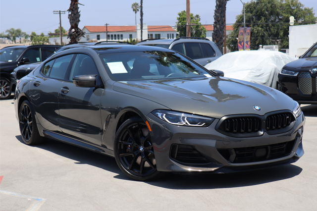 2024 BMW 8 Series M850i
