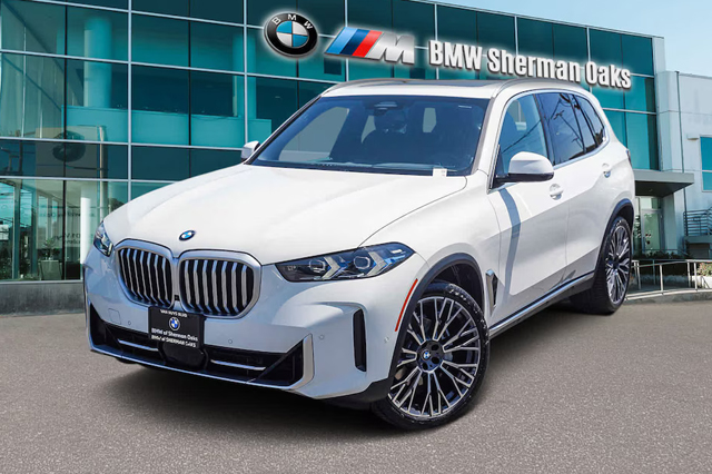 2024 BMW X5 SUV