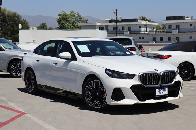 2024 BMW i5 eDrive40