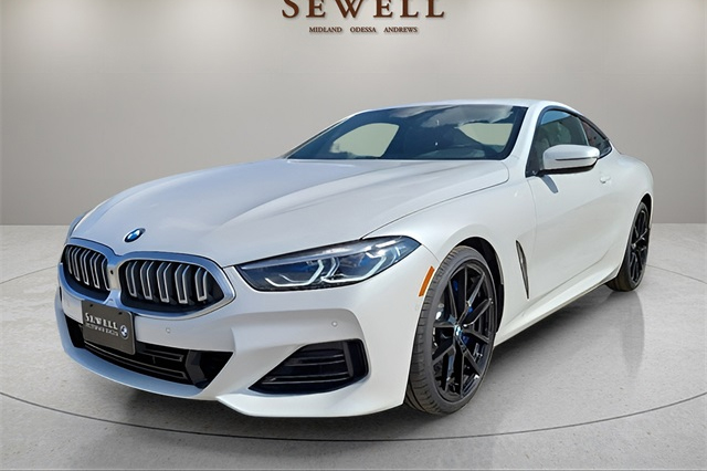 2024 BMW 8 Series 840i