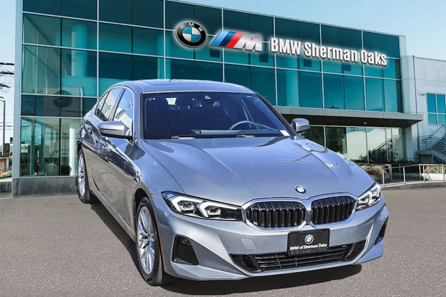 2024 BMW 330i Sedan