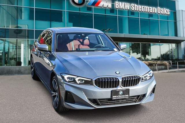 2024 BMW 330i Sedan