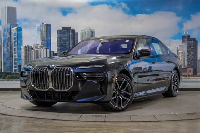 2024 BMW i7 M70 xDrive