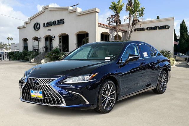 2025 LEXUS ES 300h