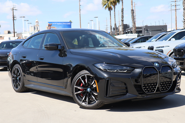 2024 BMW i4 M50