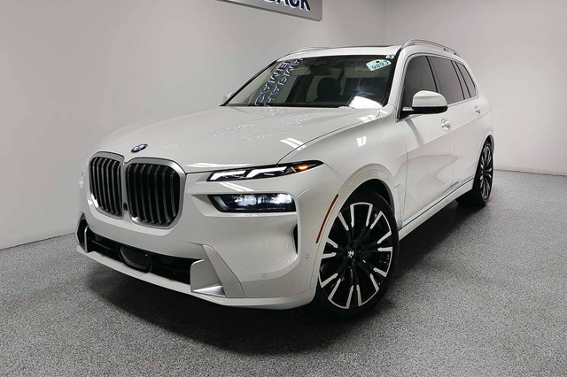 2024 BMW X7 xDrive40i