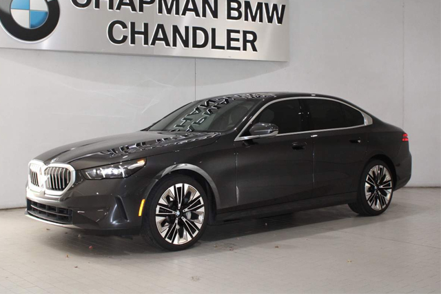 2024 BMW 5-Series 530i