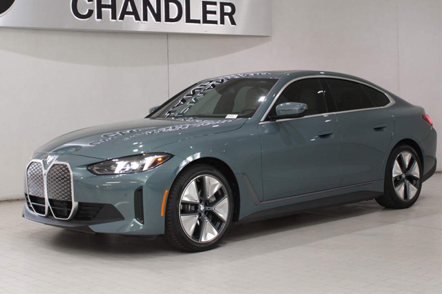 2025 BMW i4 eDrive40