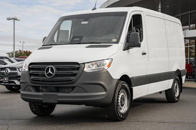 2025 Mercedes-Benz Sprinter 2500 Cargo 144 WB