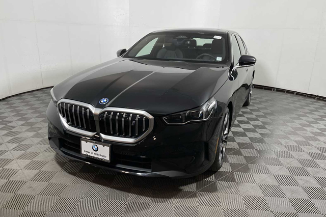 2025 BMW i5 xDrive40